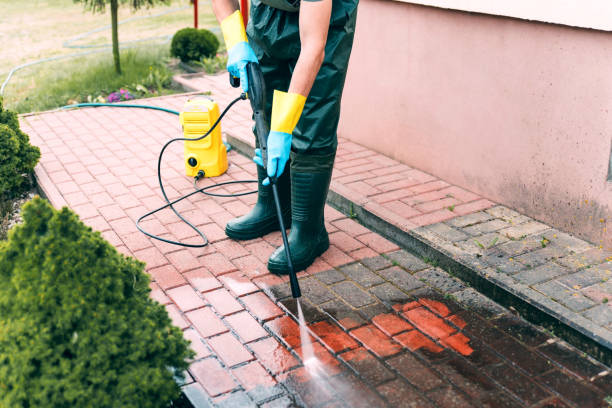 Best Playground Equipment Cleaning  in Louisvle, IL